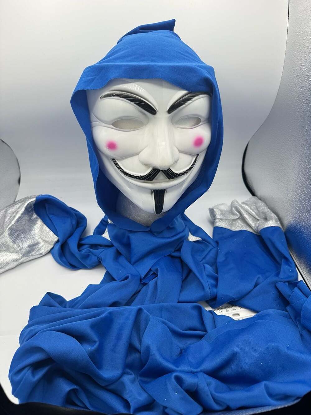 Fun World V for Vendetta Costume Size Medium 8-10 Mask Hood